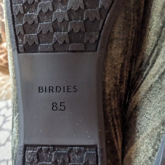 Gorgeous olive green Birdies 'Donqun' velvet ballet flats - Picture 8 of 9